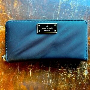 Black Kate Spade zip around wallet